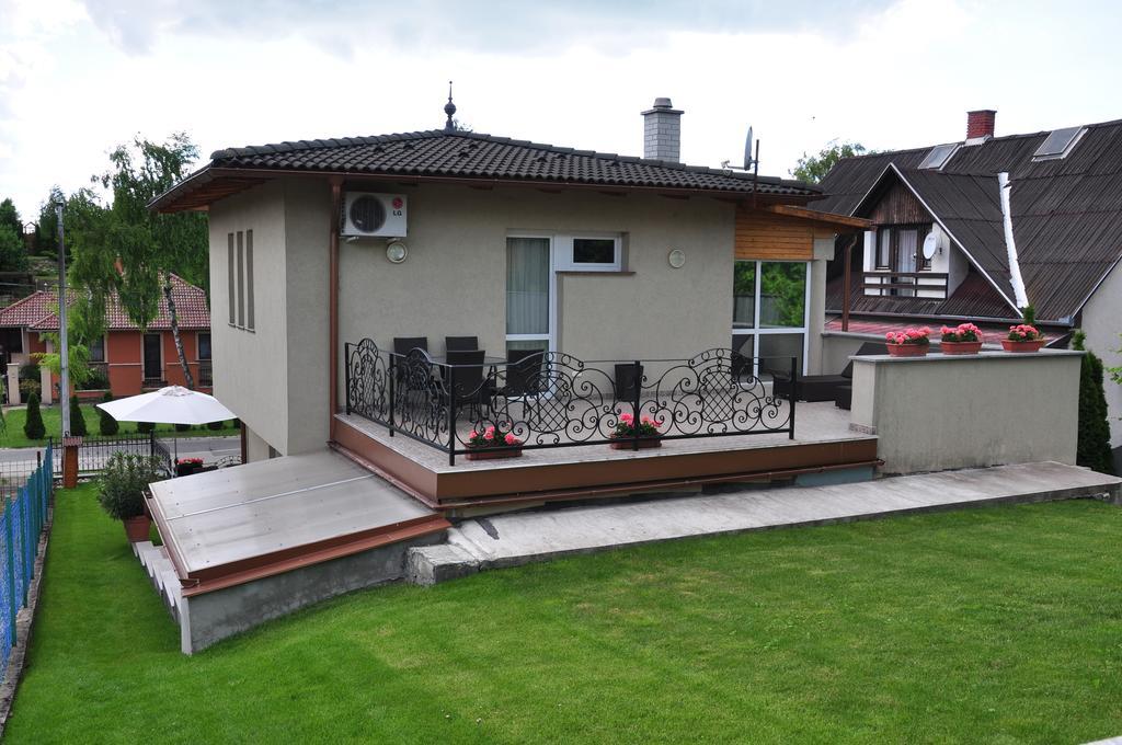 Farkas Apartman Siófok Exteriör bild